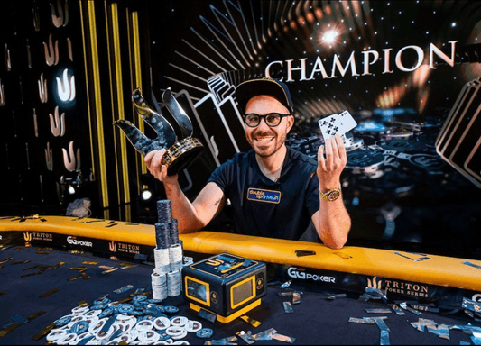 TRITON SERIES MONTE CARLO : DAN SMITH VAINQUEUR - Table de Poker 